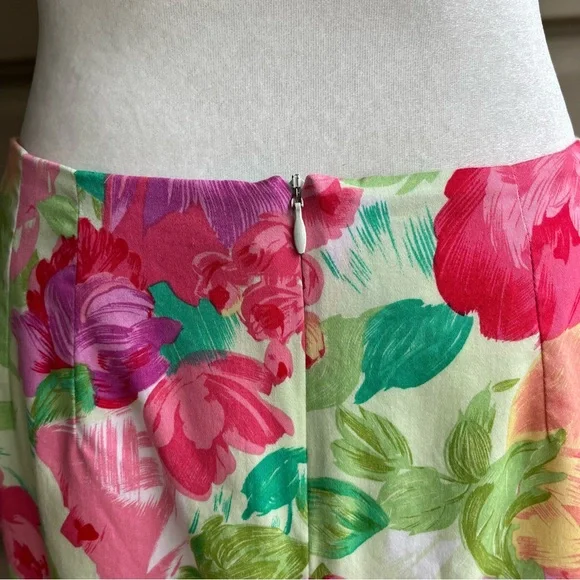 •Talbots• Floral Lined Pencil Skirt - Size 12 - Picture 5 of 8